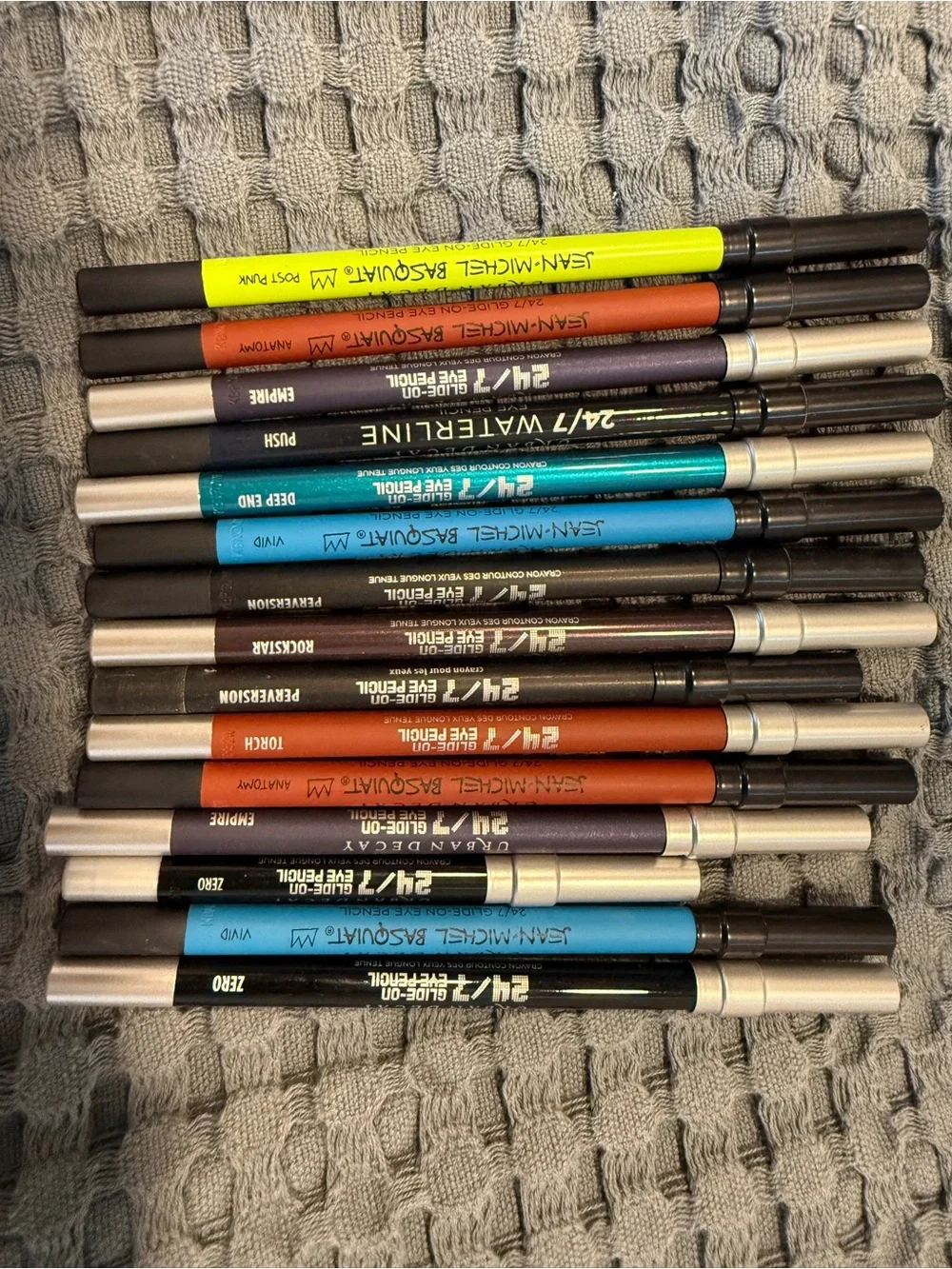 Urban Decay Assorted Makeup Collection - Lot of 208!!!!!